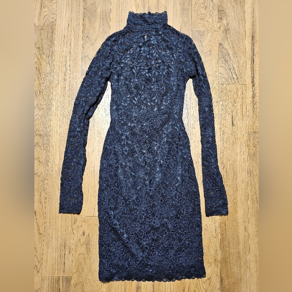 Backless Lace Dress